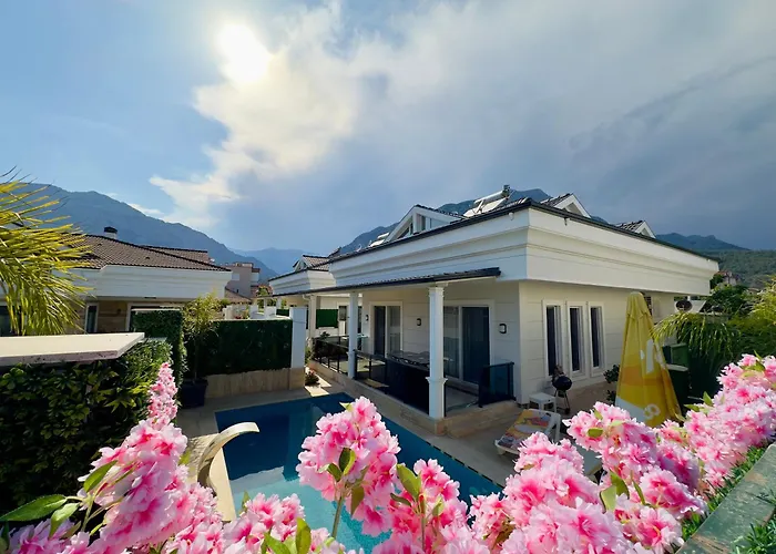 Kemer Vıllas De LLuvia